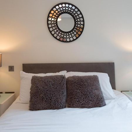 Central Tower Bridge Apartment London Værelse billede